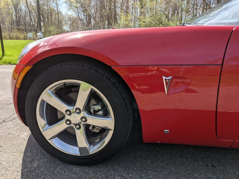 2007 Pontiac Solstice GXP - Image 20 of 31