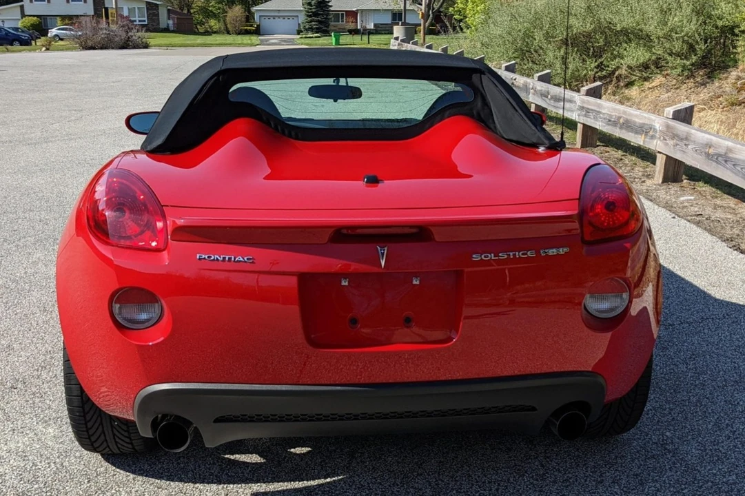 2007 Pontiac Solstice GXP - Image 7 of 31