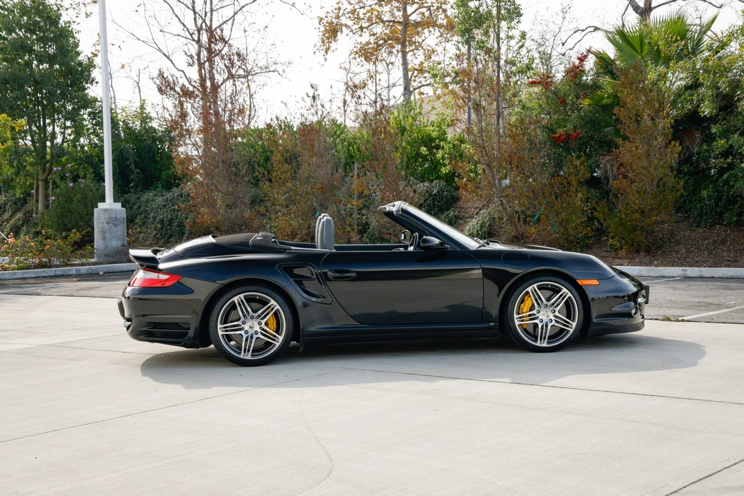 2008 Porsche 997 Turbo - Image 16 of 31