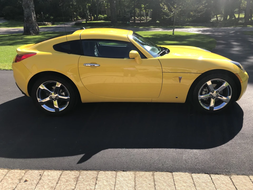 2009 Pontiac Solstice GXP - Image 7 of 31