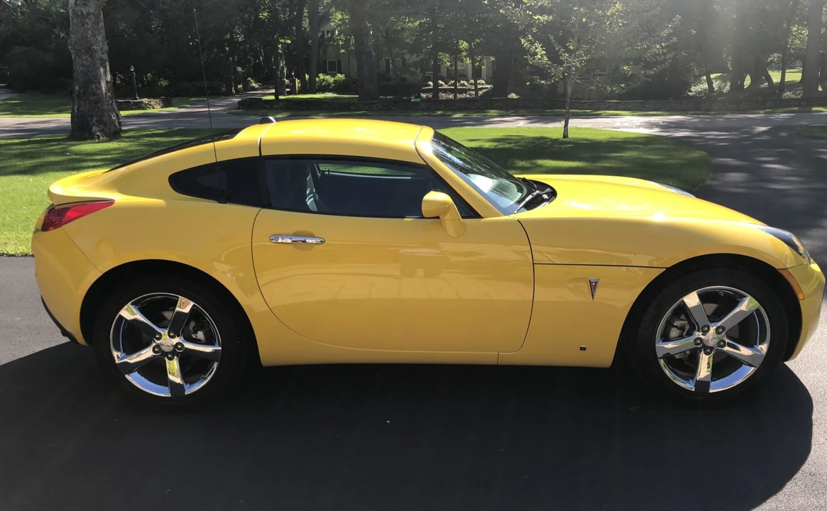 2009 Pontiac Solstice GXP - Image 8 of 31