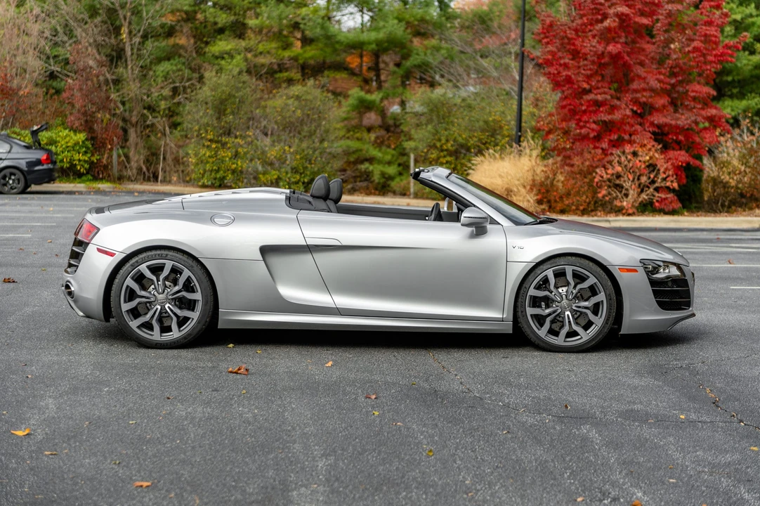 2012 Audi 42 R8 - Image 13 of 31
