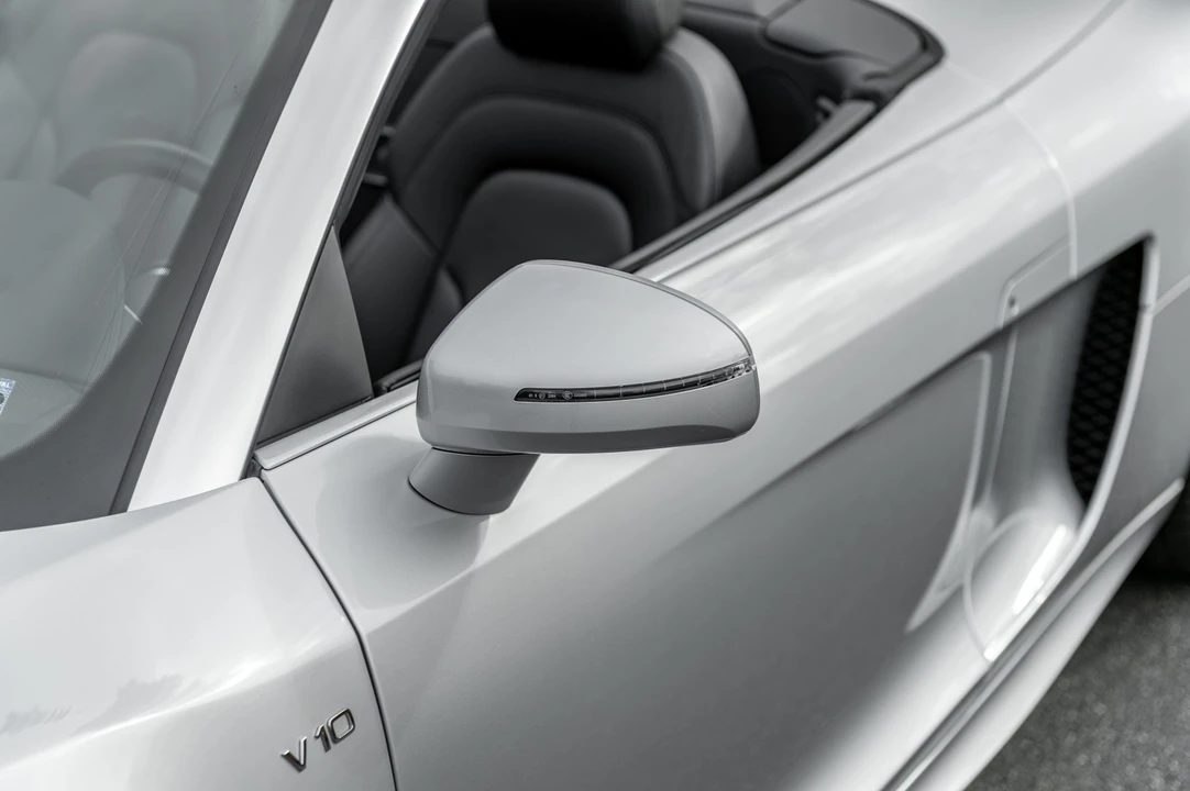 2012 Audi 42 R8 - Image 27 of 31