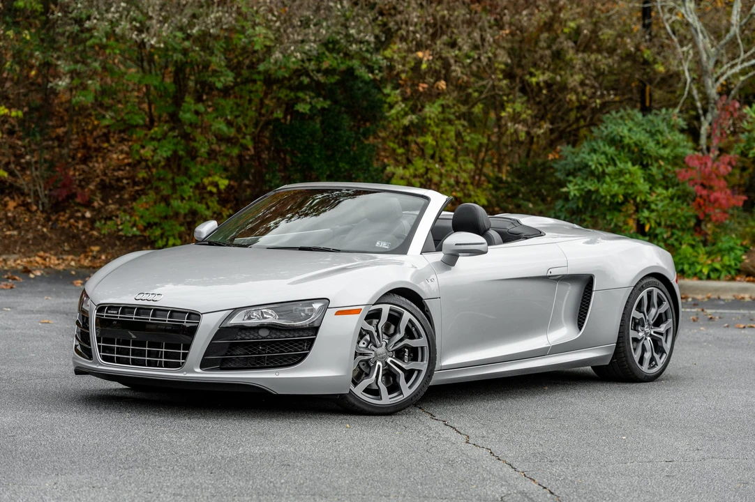 2012 Audi 42 R8 - Image 10 of 31
