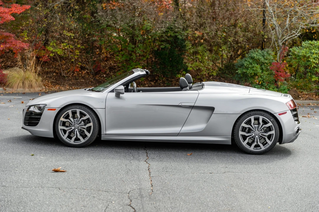 2012 Audi 42 R8 - Image 17 of 31