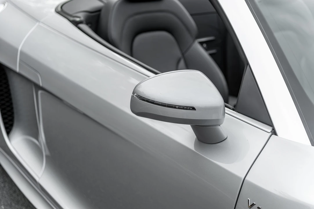 2012 Audi 42 R8 - Image 28 of 31