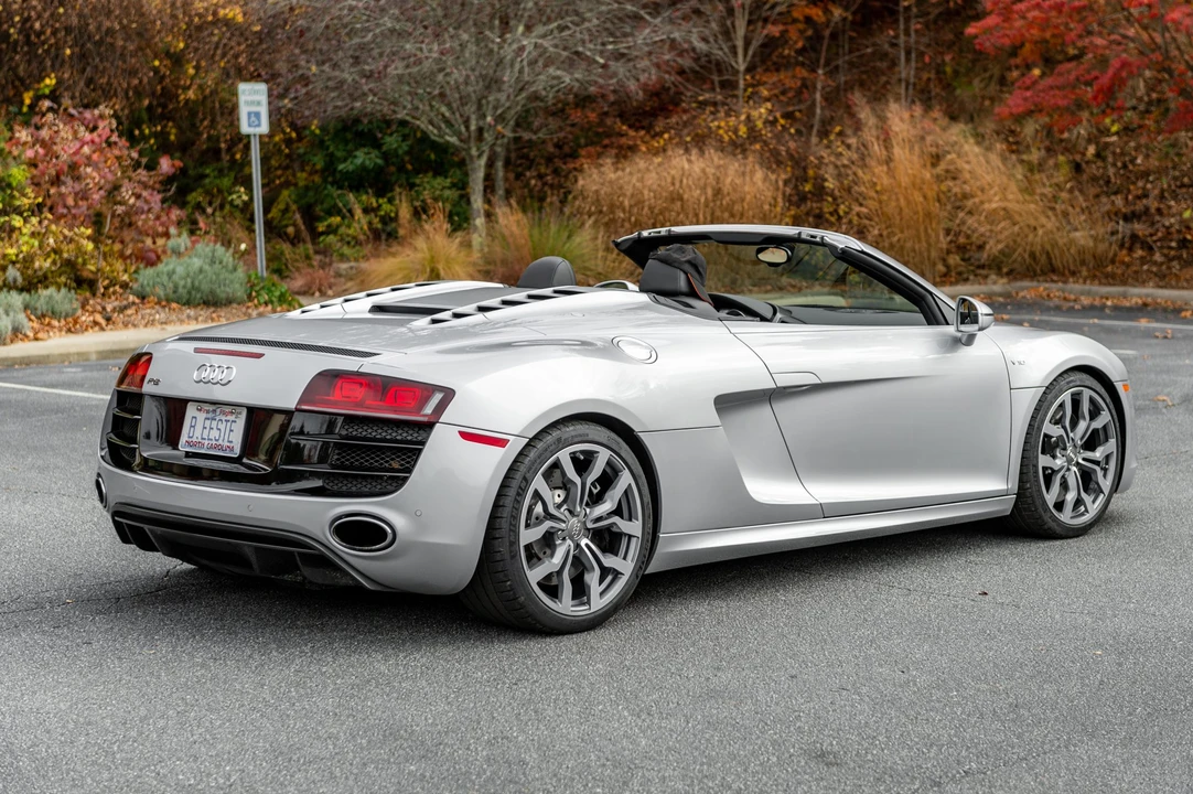 2012 Audi 42 R8 - Image 14 of 31