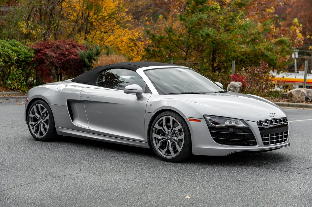 2012 Audi 42 R8 - Image 4 of 31