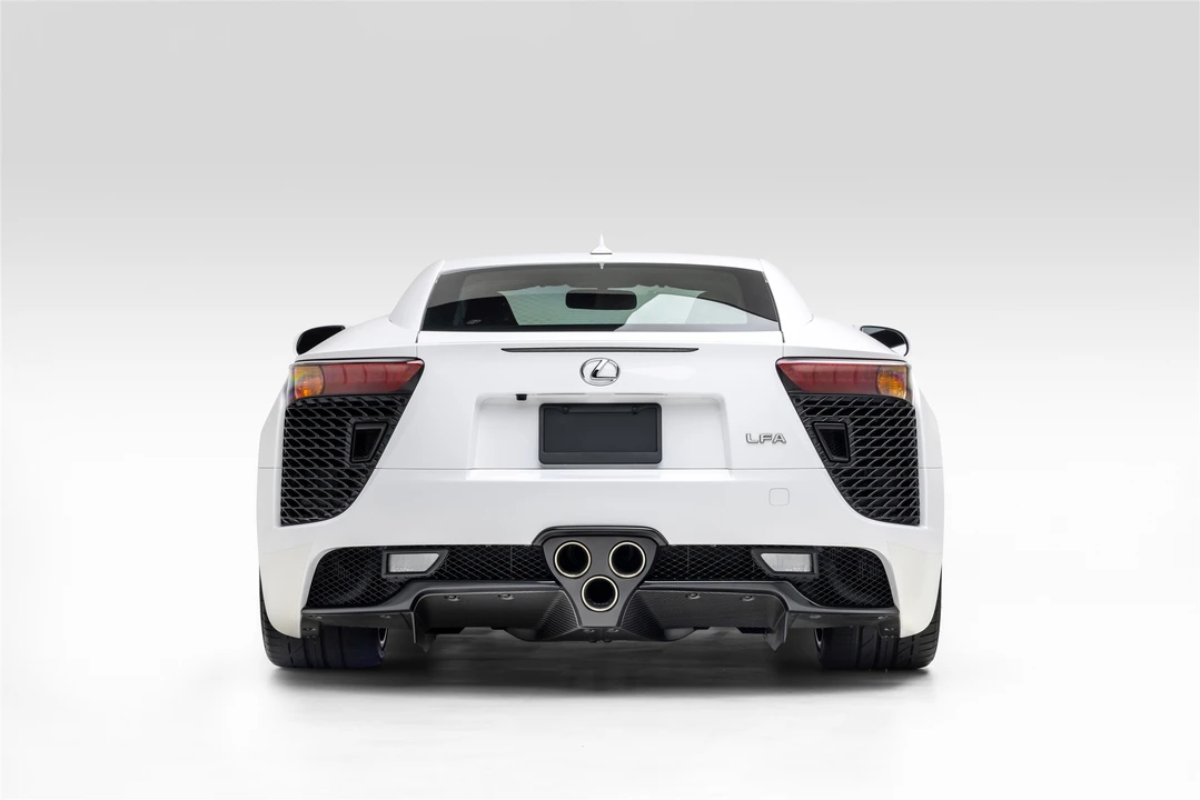 2012 Lexus LFA - Image 10 of 31