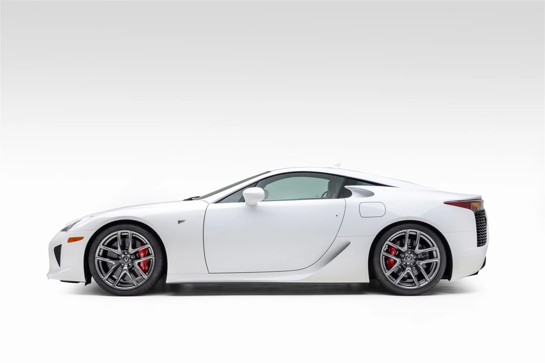2012 Lexus LFA - Image 8 of 31