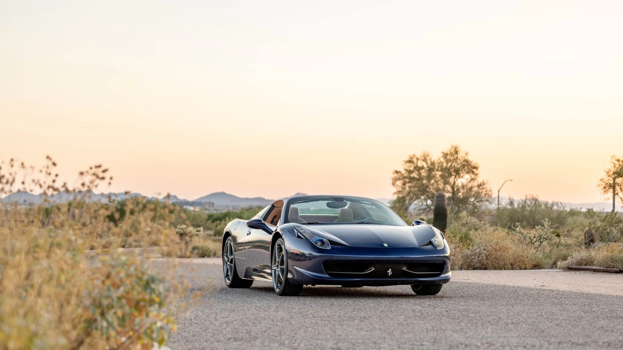 2014 Ferrari 458 Spider - Image 11 of 31