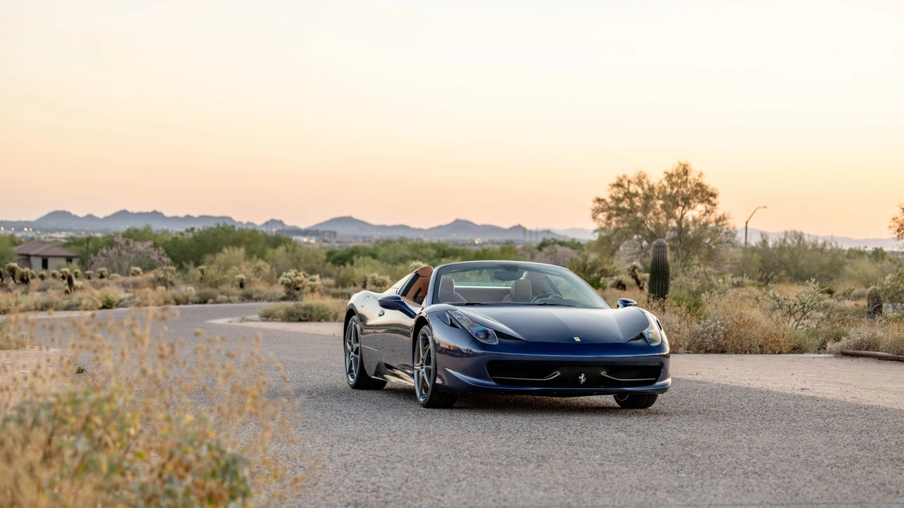 2014 Ferrari 458 Spider - Image 10 of 31