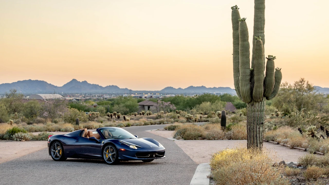 2014 Ferrari 458 Spider - Image 17 of 31