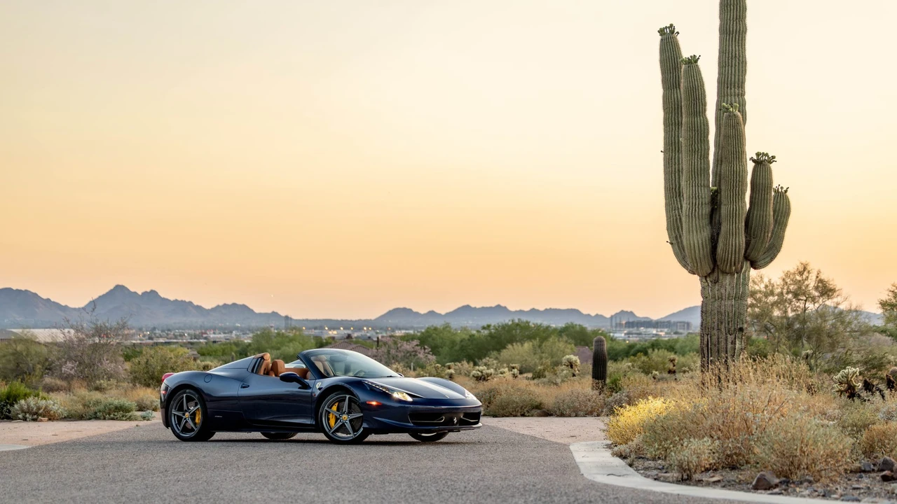 2014 Ferrari 458 Spider - Image 18 of 31
