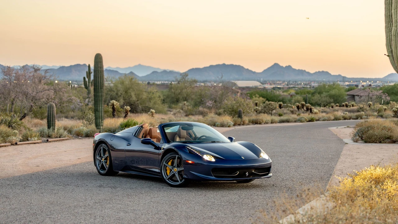 2014 Ferrari 458 Spider - Image 15 of 31