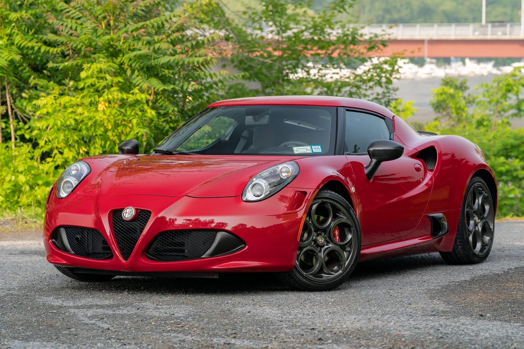2015 Alfa Romeo 4C Coupe - Image 6 of 31
