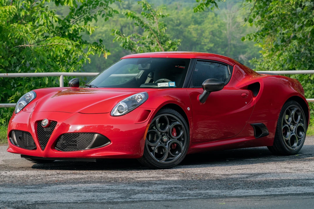 2015 Alfa Romeo 4C Coupe - Image 7 of 31