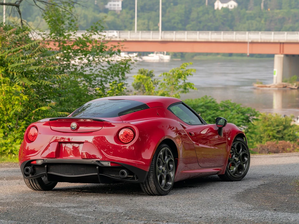 2015 Alfa Romeo 4C Coupe - Image 30 of 31