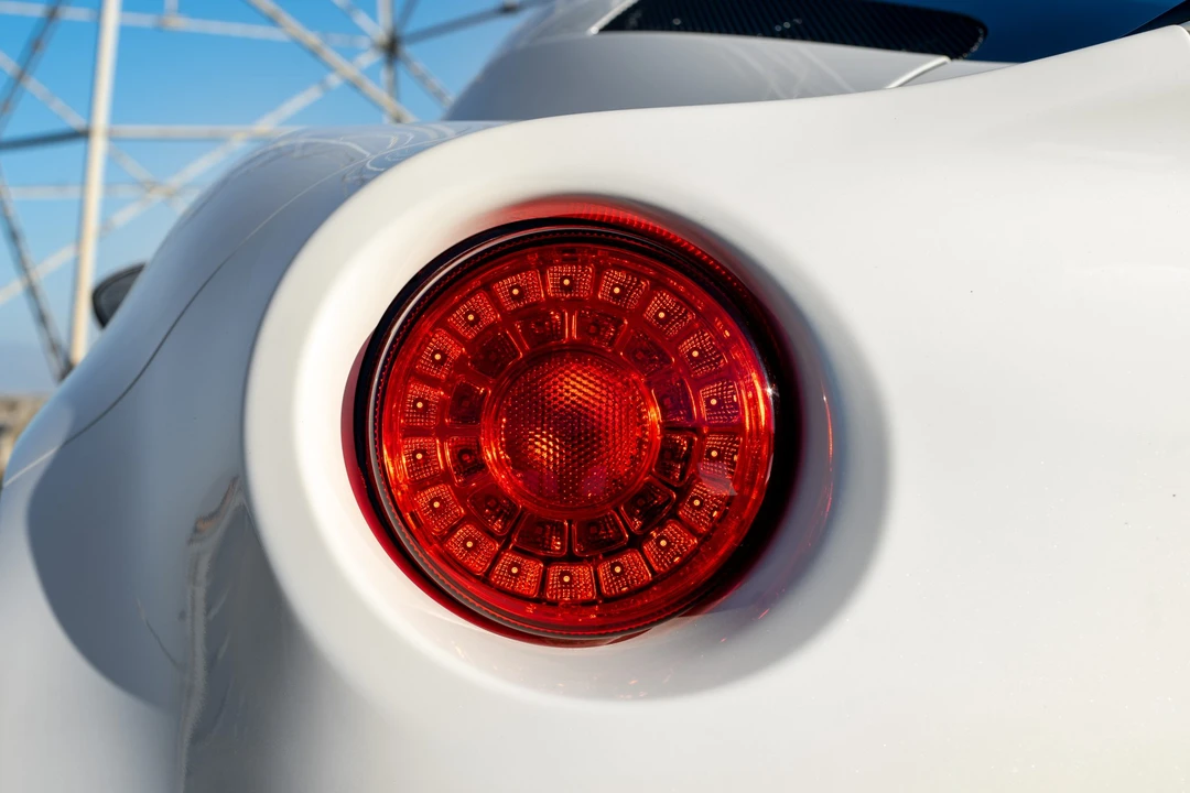 2015 Alfa Romeo 4C Coupe - Image 12 of 31