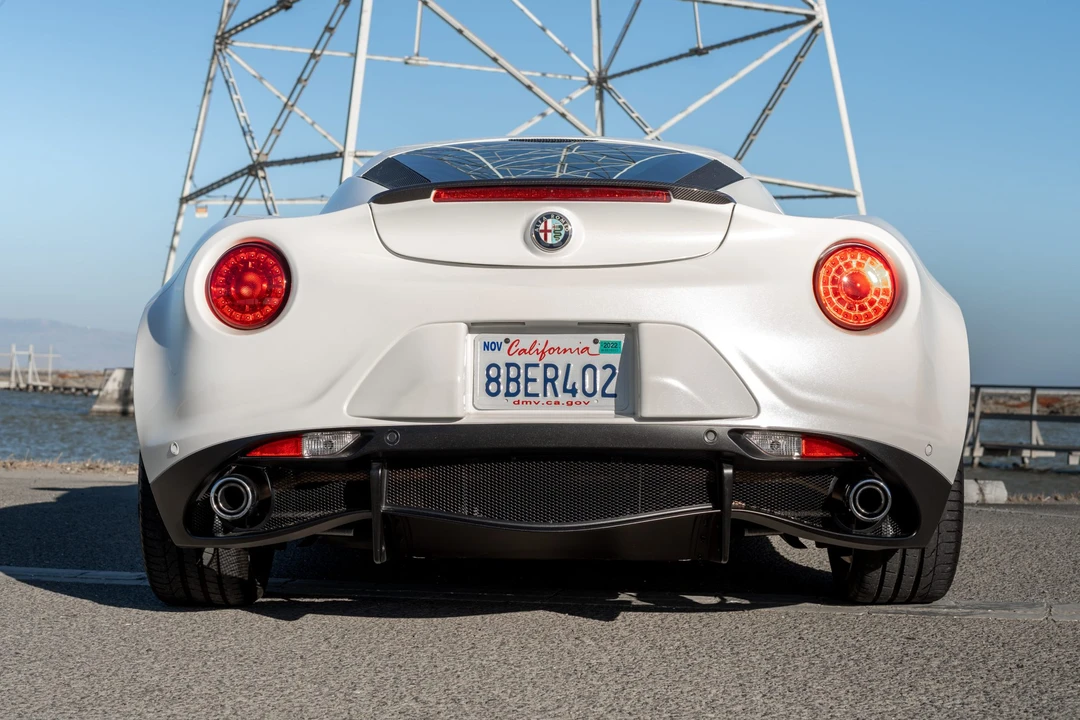 2015 Alfa Romeo 4C Coupe - Image 6 of 31