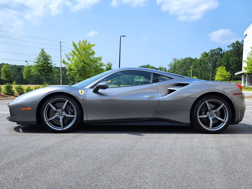 2016 Ferrari 488 GTB - Image 6 of 31