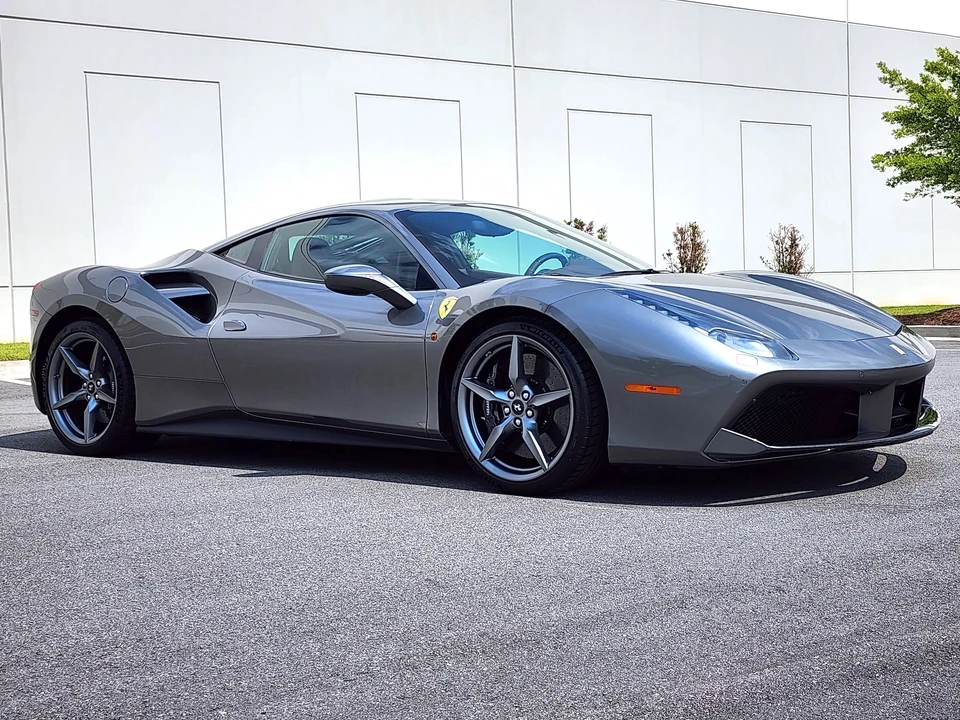 2016 Ferrari 488 GTB - Image 18 of 31