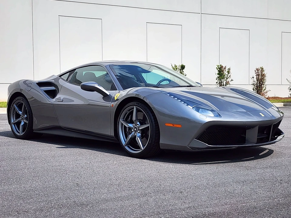2016 Ferrari 488 GTB - Image 19 of 31