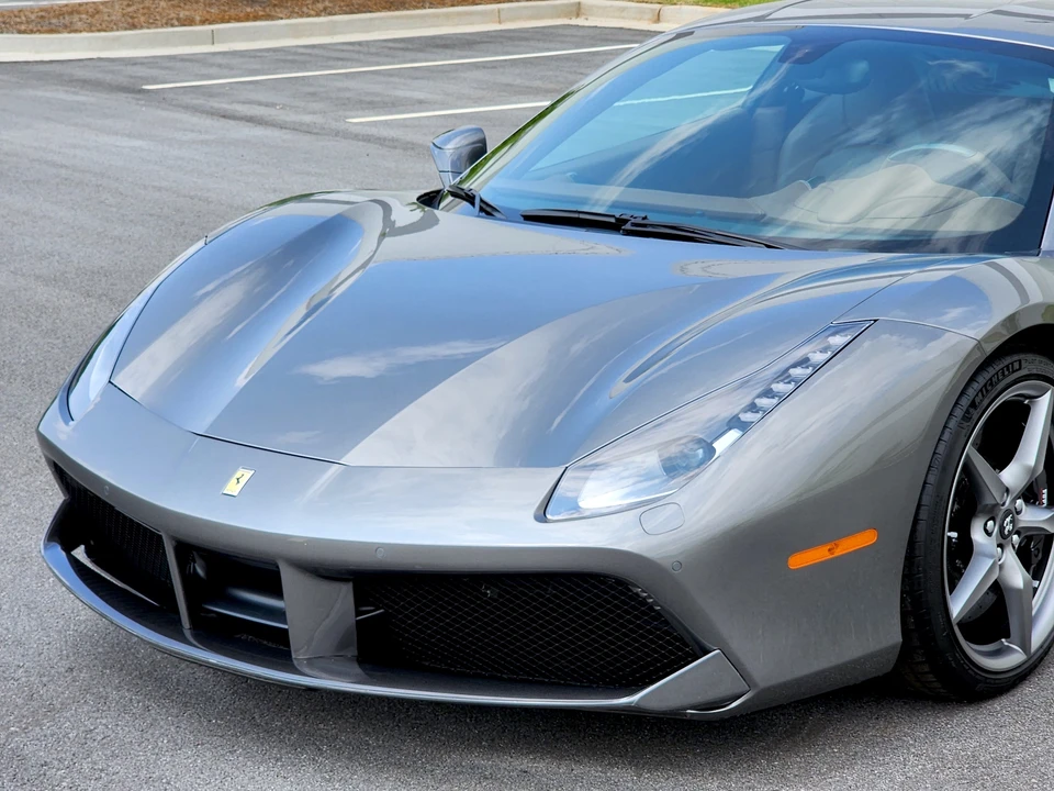 2016 Ferrari 488 GTB - Image 24 of 31