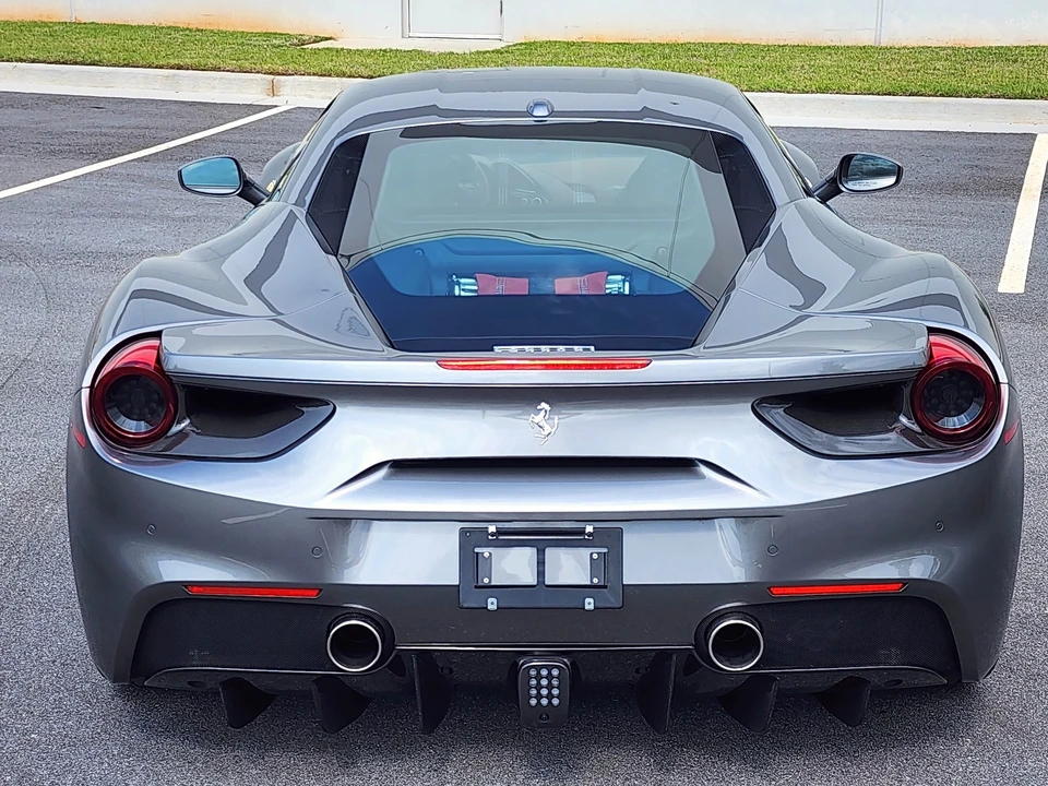 2016 Ferrari 488 GTB - Image 12 of 31