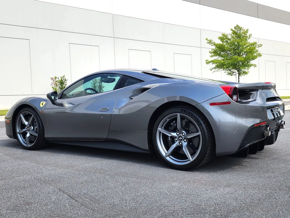 2016 Ferrari 488 GTB - Image 7 of 31