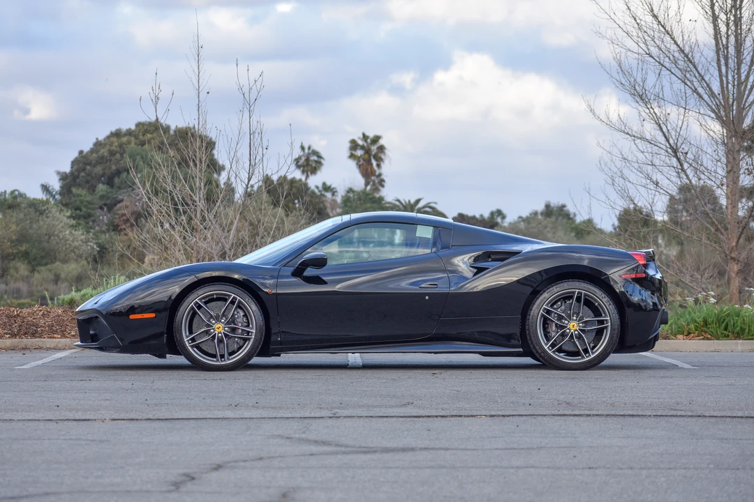 2016 Ferrari 488 Spider - Image 18 of 31