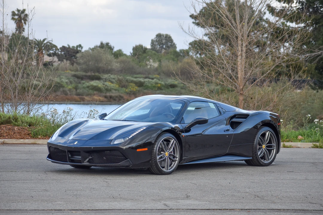 2016 Ferrari 488 Spider - Image 7 of 31