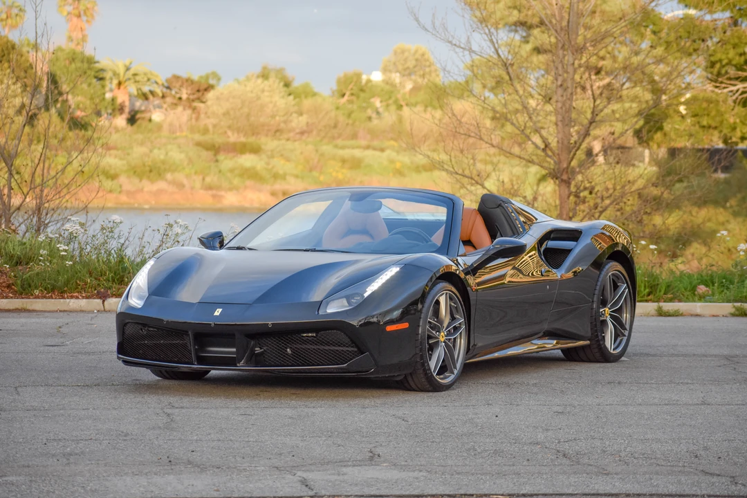 2016 Ferrari 488 Spider - Image 11 of 31