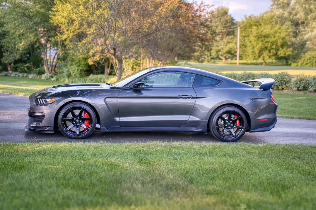 2016 Ford S550 Shelby Mustang GT350R - Image 14 of 31
