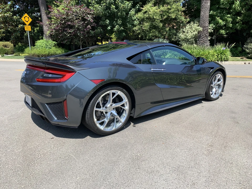 2017 Acura NC1 NSX - Image 10 of 31