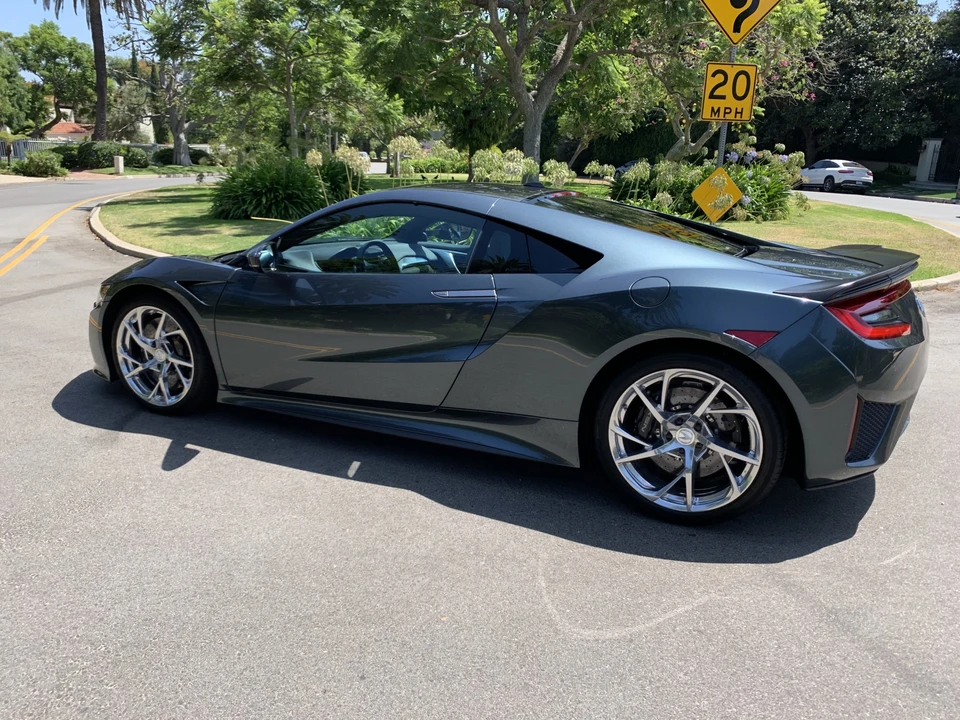 2017 Acura NC1 NSX - Image 5 of 31