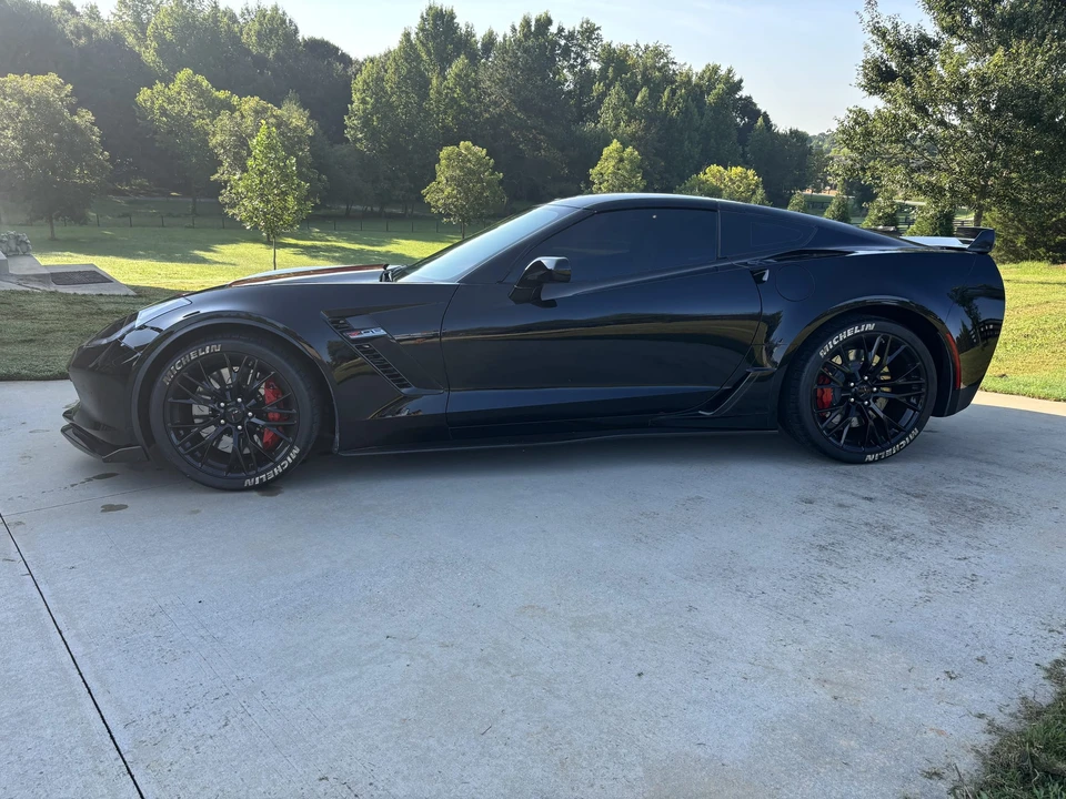 2017 Chevrolet Corvette C7 Z06 - Image 8 of 31