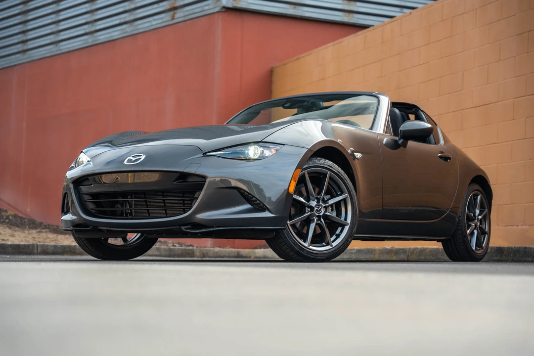 2017 Mazda ND MX-5 Miata - Image 2 of 31