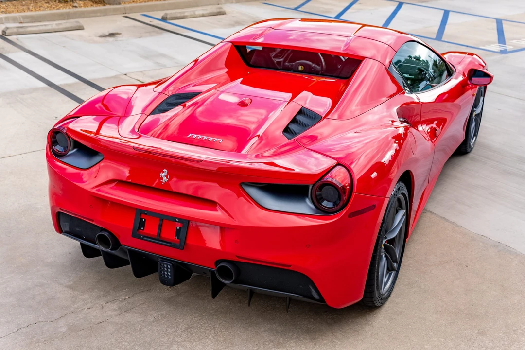 2018 Ferrari 488 Spider - Image 10 of 31