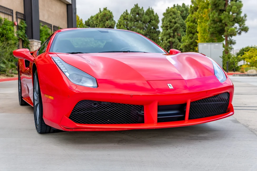 2018 Ferrari 488 Spider - Image 13 of 31