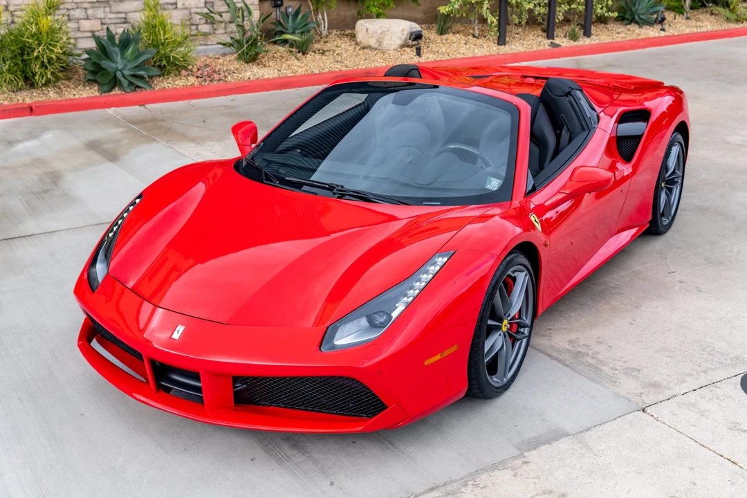 2018 Ferrari 488 Spider - Image 17 of 31
