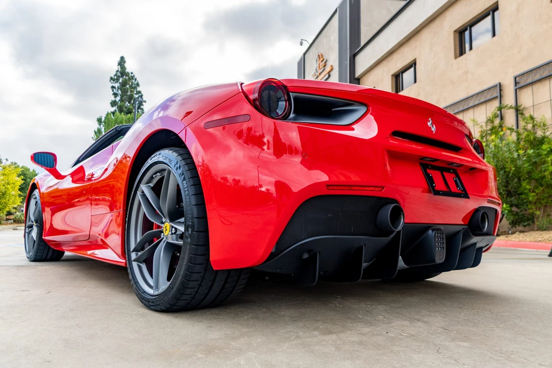 2018 Ferrari 488 Spider - Image 21 of 31