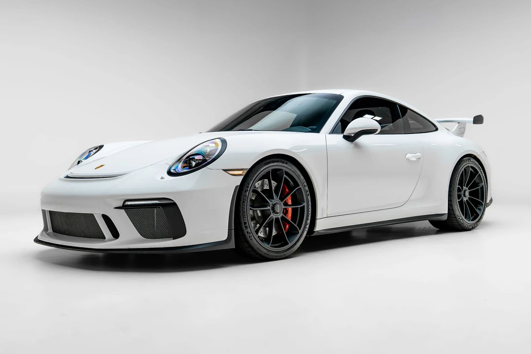 2018 Porsche 991 GT3 - Image 4 of 31