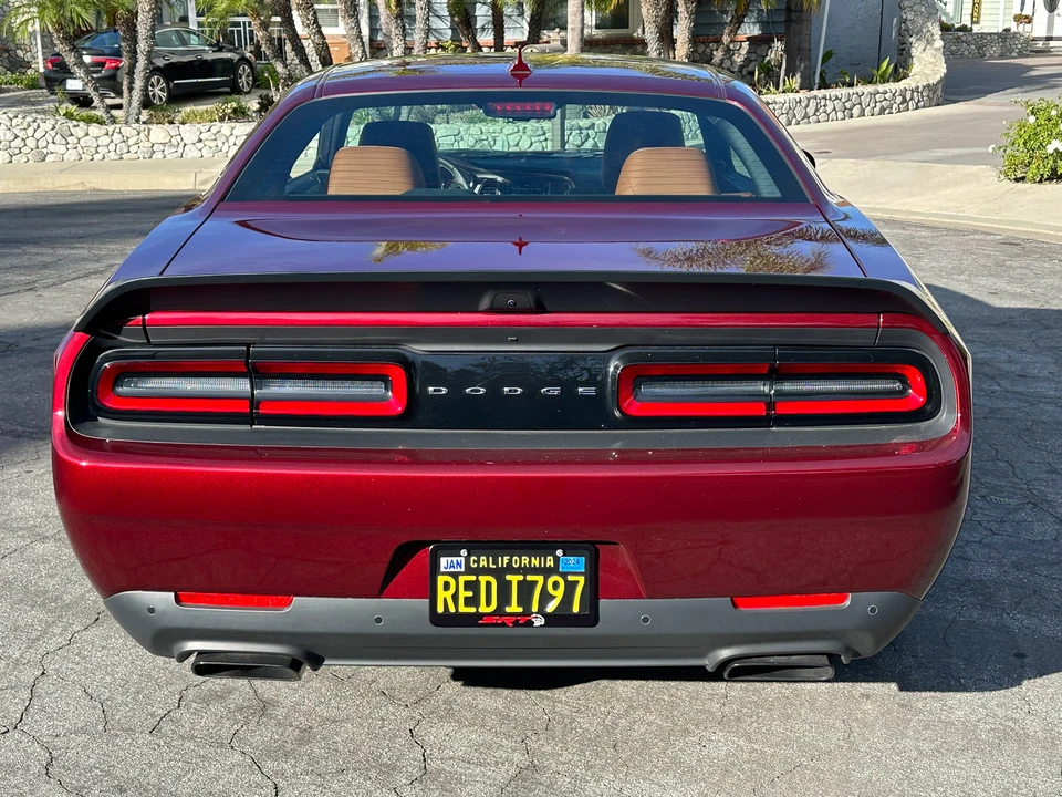 2019 Dodge Challenger SRT Hellcat 3rd Gen - Image 10 of 31