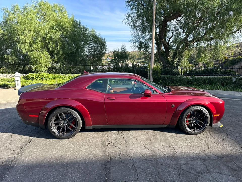 2019 Dodge Challenger SRT Hellcat 3rd Gen - Image 12 of 31