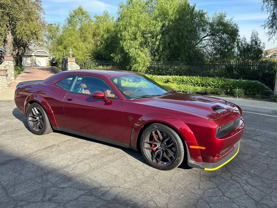 2019 Dodge Challenger SRT Hellcat 3rd Gen - Image 2 of 31