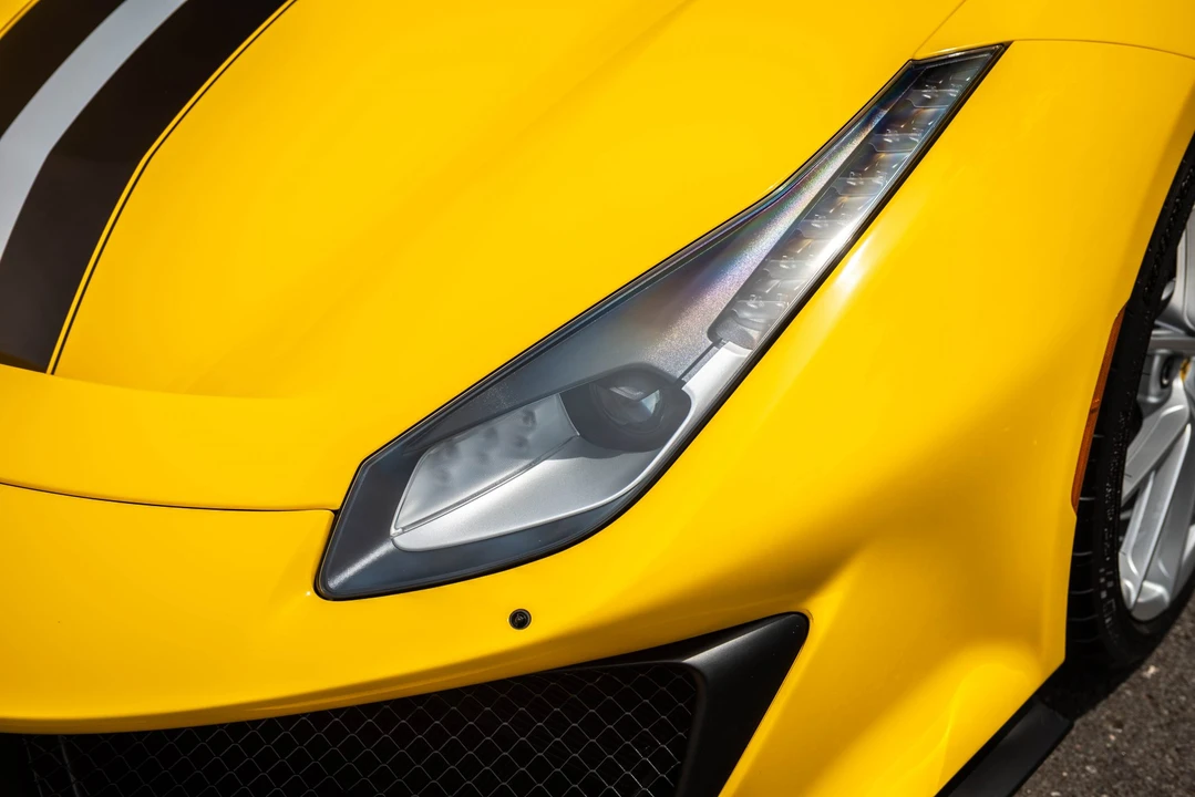 2019 Ferrari 488 Pista - Image 18 of 31