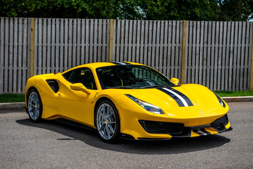 2019 Ferrari 488 Pista - Image 3 of 31