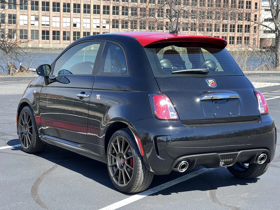2019 Fiat Abarth 500 - Image 12 of 31