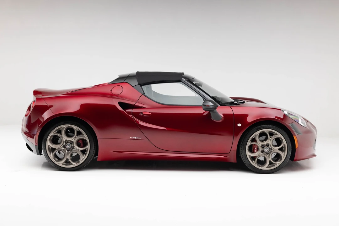 2020 Alfa Romeo 4C Spider - Image 13 of 31